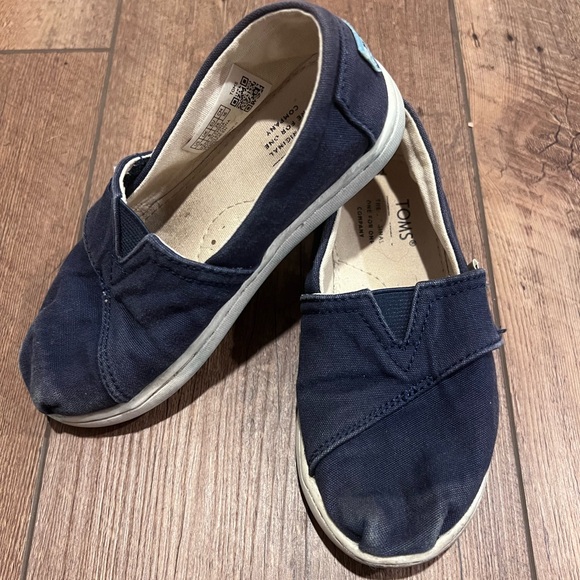 TOMS Toddler Girl Alpargata Shoes, size Toddler 9 - Picture 1 of 7